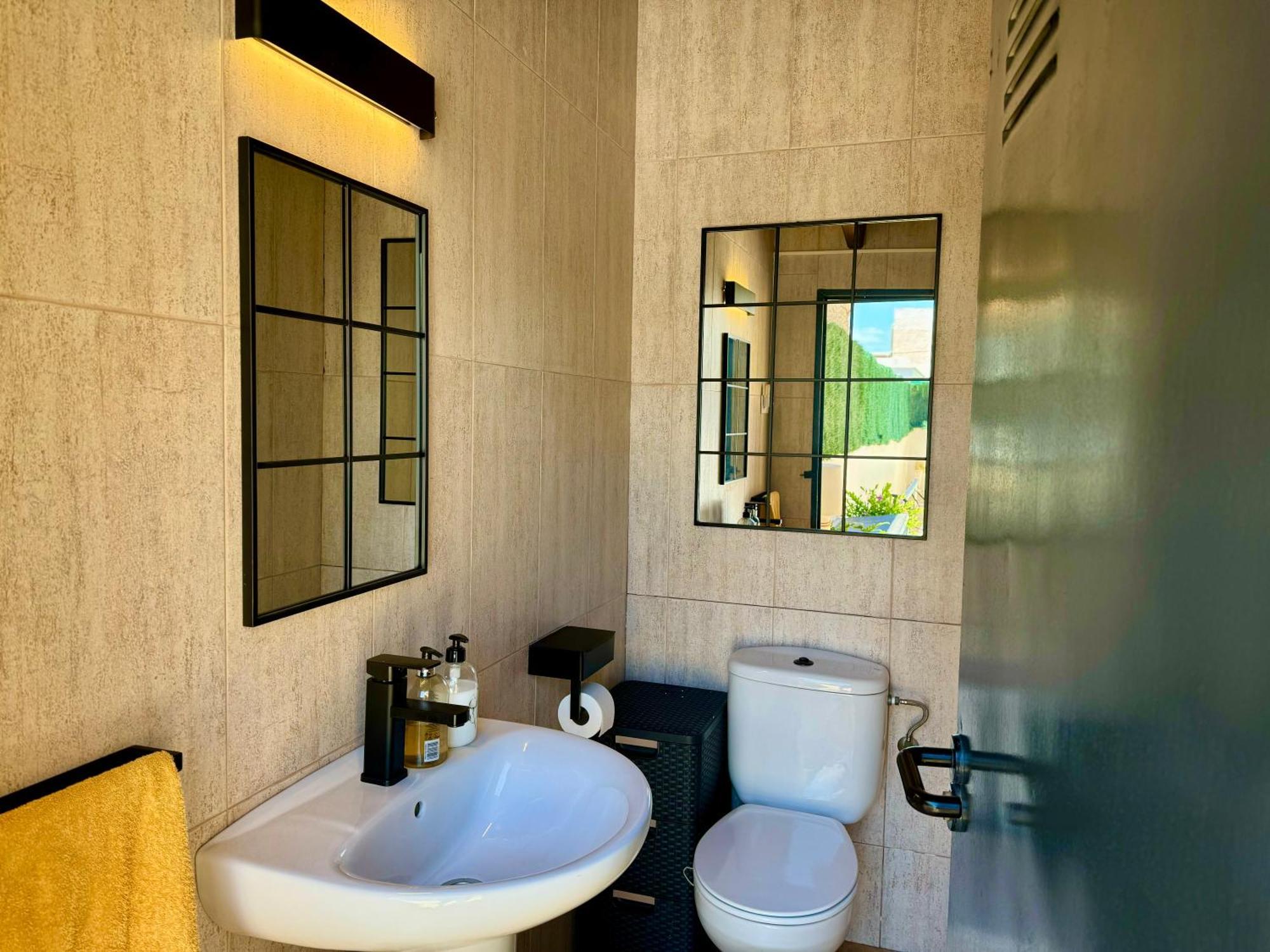 Beach House By M&M Apartment Cartagena Exterior photo